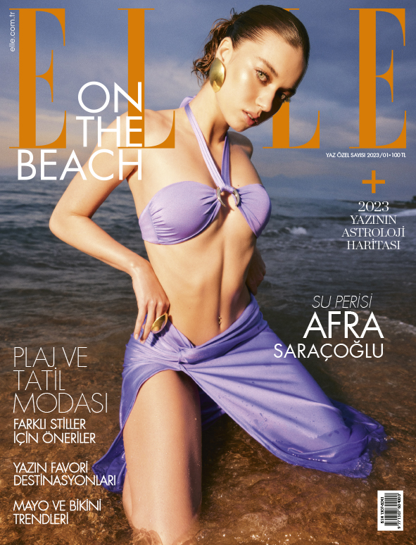 ELLE ON THE BEACH